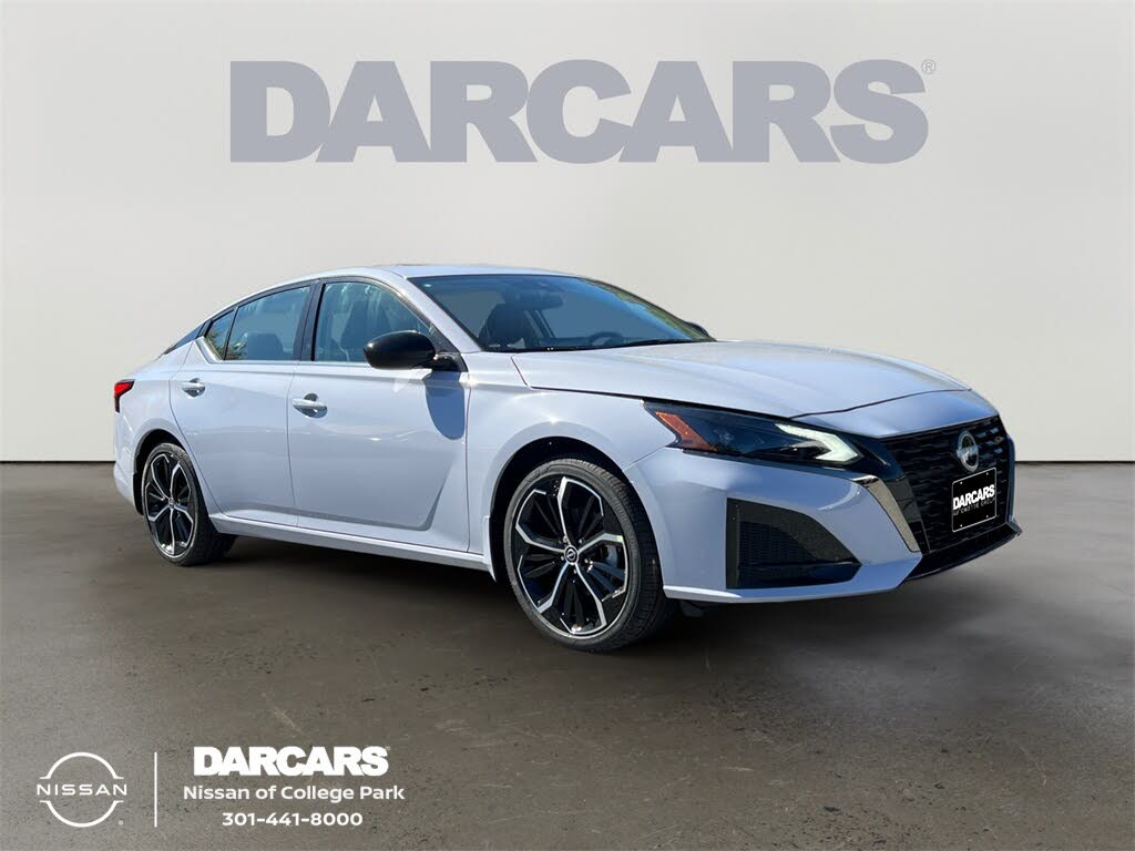 2025 Nissan Altima 2.5 SR FWD