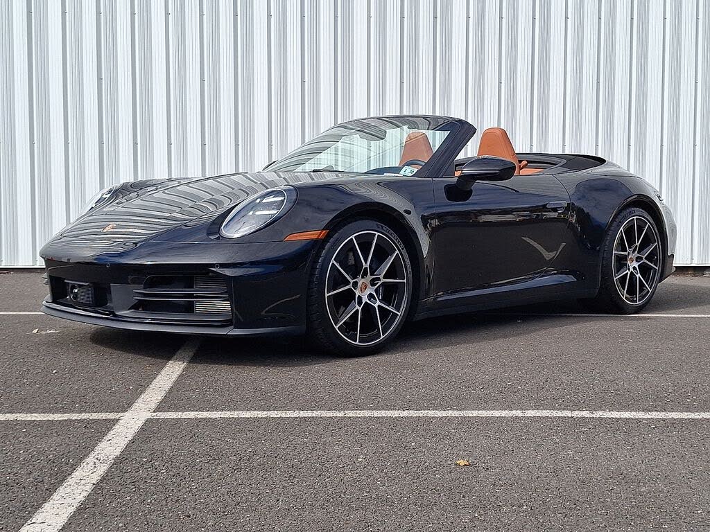 2025 Porsche 911 Carrera Cabriolet RWD