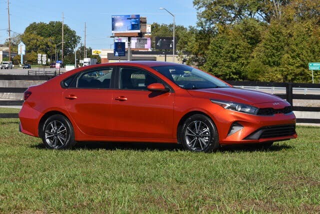 2022 Kia Forte LXS FWD
