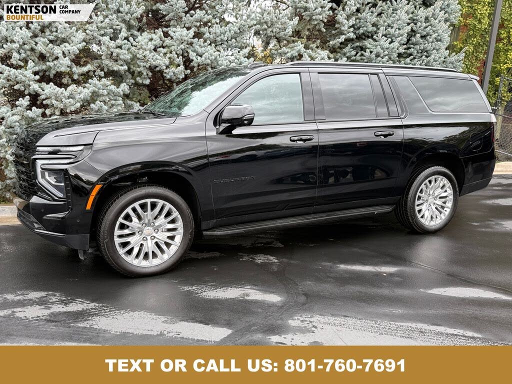 2025 Chevrolet Suburban RST 4WD