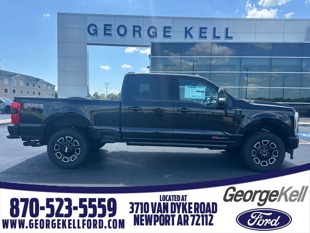 2025 Ford F-350 Super Duty Platinum Crew Cab 4WD