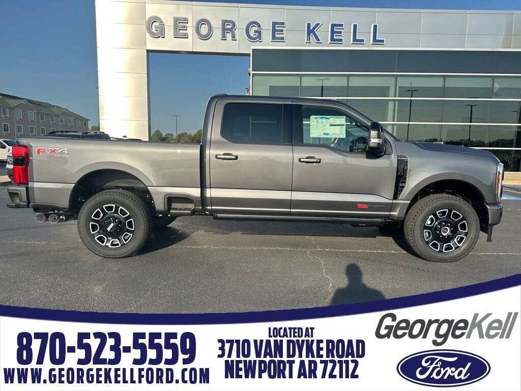 2026 Ford F-250 Super Duty Platinum Crew Cab 4WD