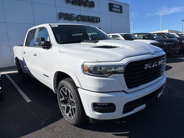 2026 RAM 1500 Laramie Crew Cab 4WD