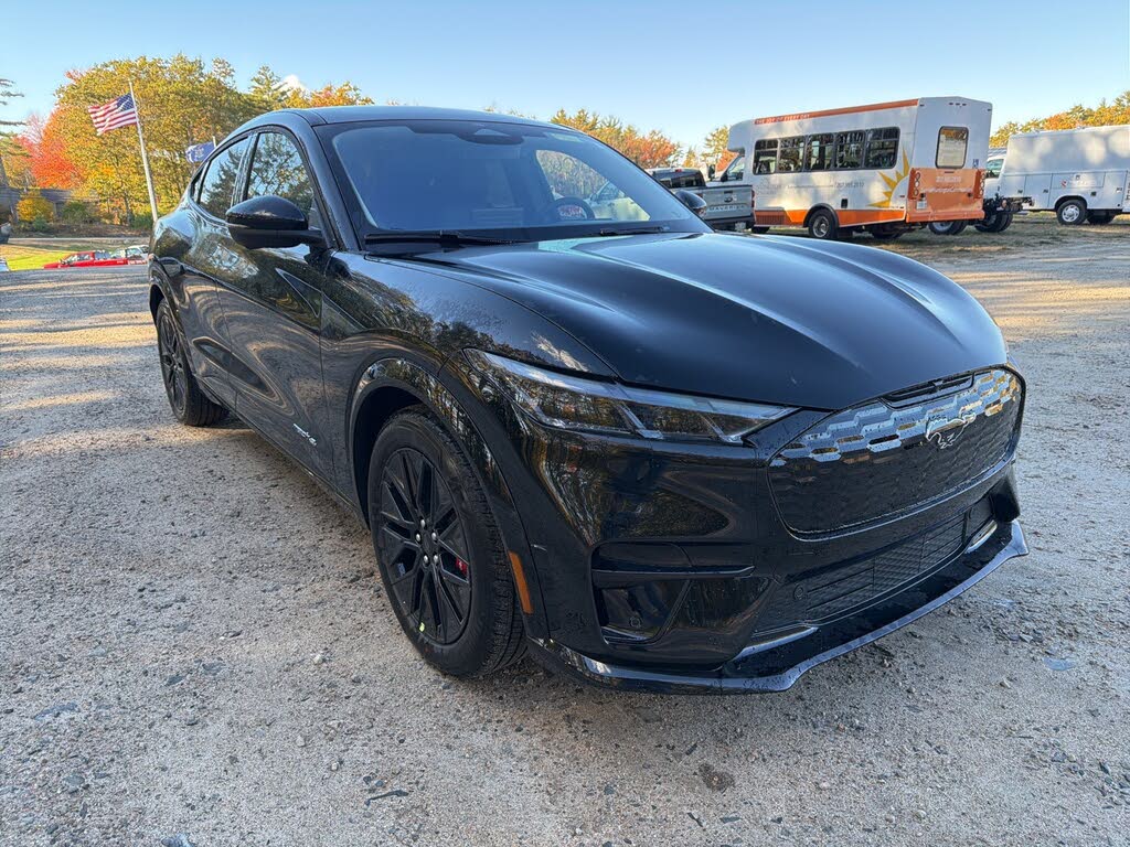 2025 Ford Mustang Mach-E Premium AWD