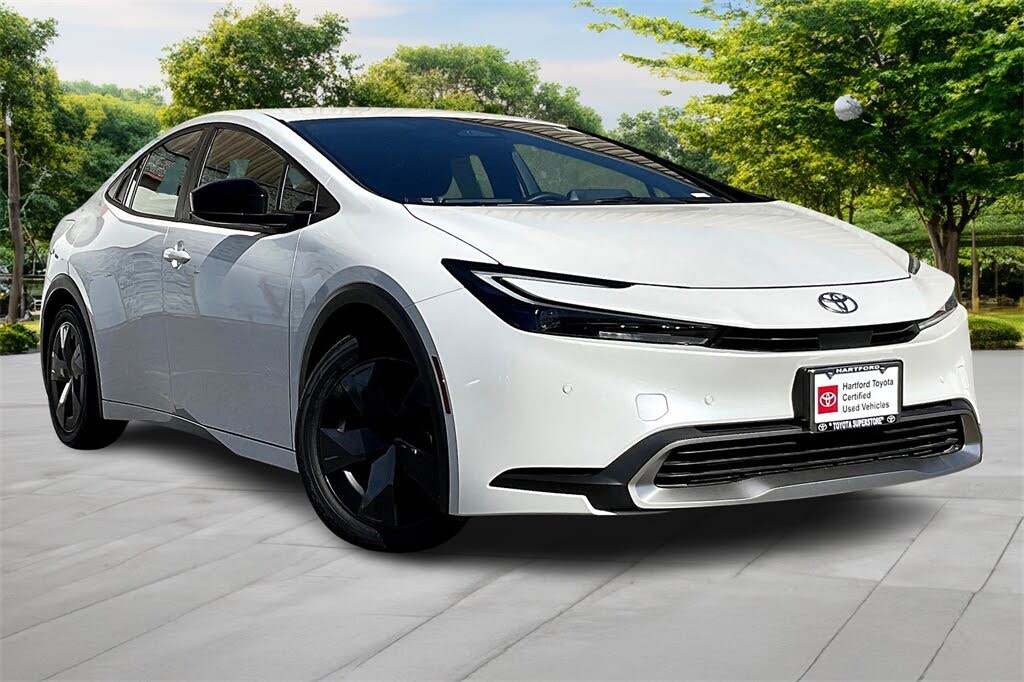 2024 Toyota Prius Prime SE FWD