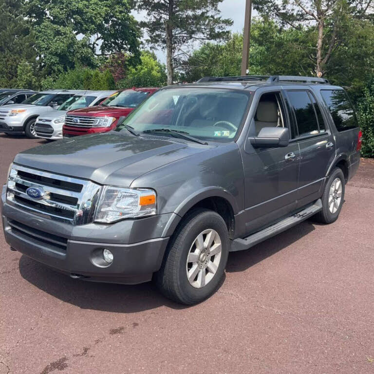 2010 Ford Expedition XLT 4WD