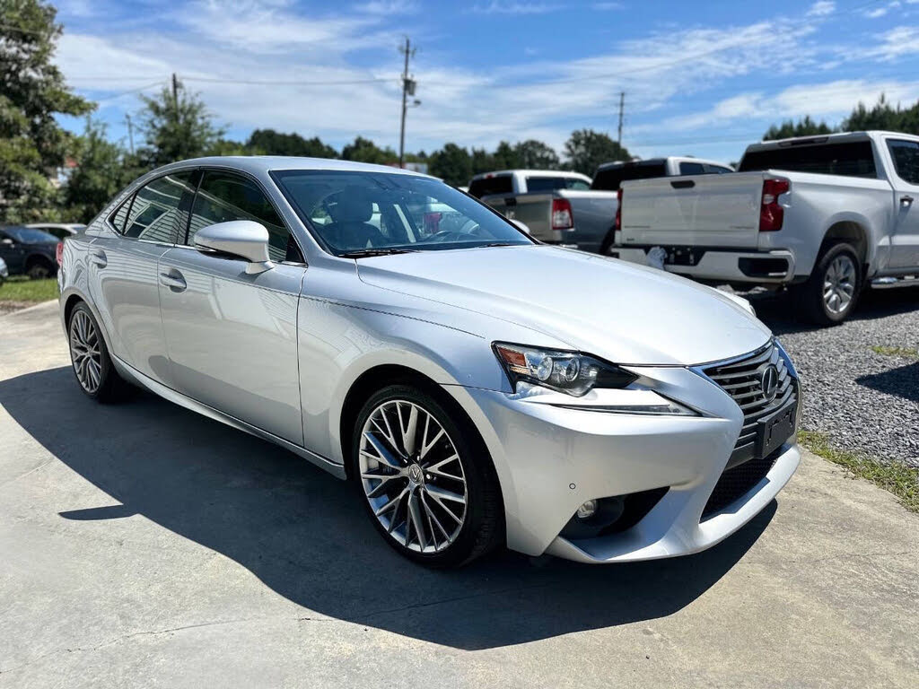 2016 Lexus IS 200t RWD