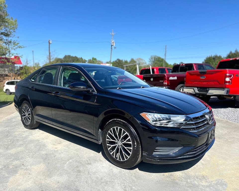 2019 Volkswagen Jetta R-Line FWD