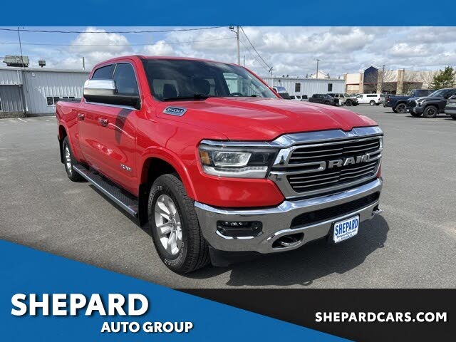 2022 RAM 1500 Laramie Crew Cab 4WD