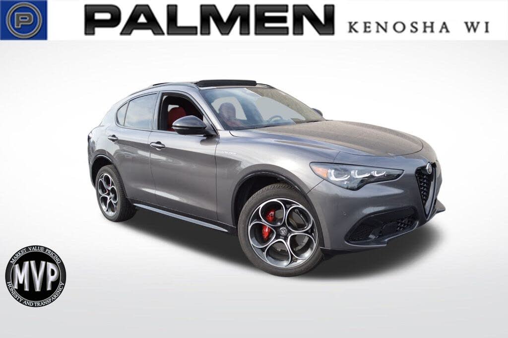 2025 Alfa Romeo Stelvio AWD