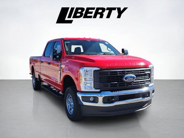 2026 Ford F-250 Super Duty XL Crew Cab 4WD