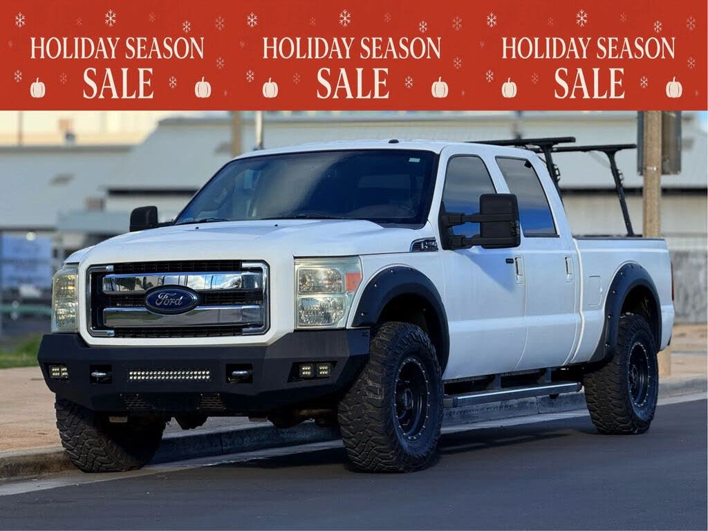 2013 Ford F-250 Super Duty Lariat Crew Cab 4WD