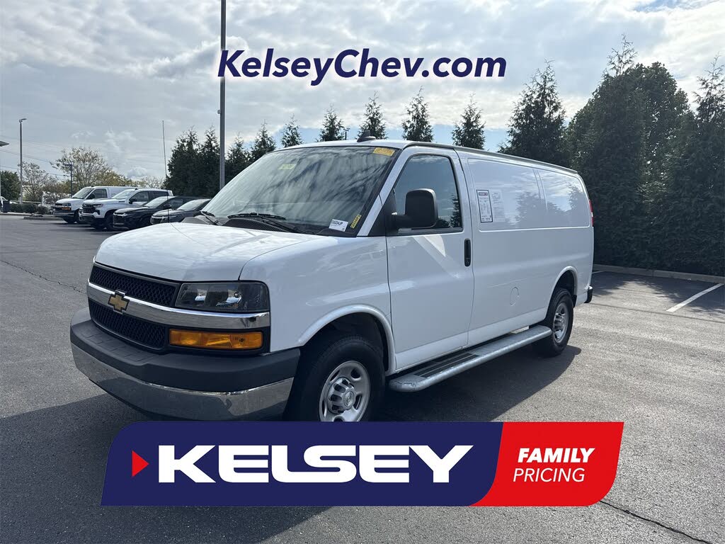 2023 Chevrolet Express Cargo 2500 RWD