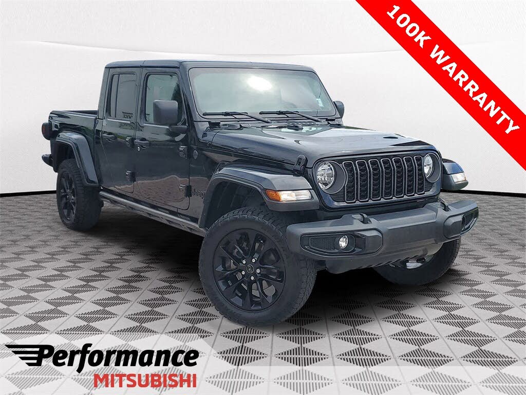 2024 Jeep Gladiator NightHawk Crew Cab 4WD