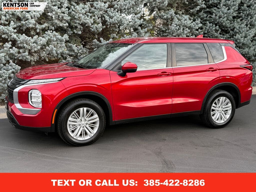 2023 Mitsubishi Outlander ES S-AWC