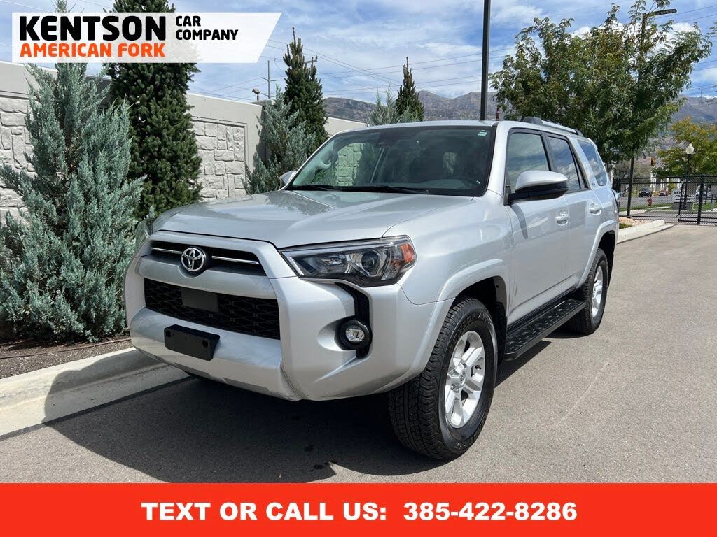 2024 Toyota 4Runner SR5 4WD