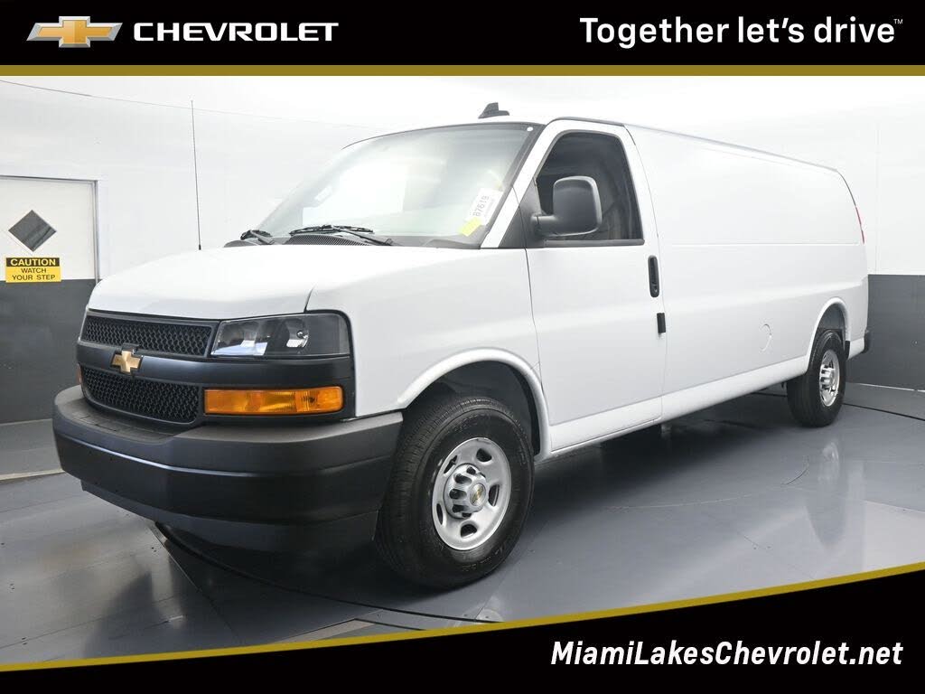 2025 Chevrolet Express Cargo 2500 RWD