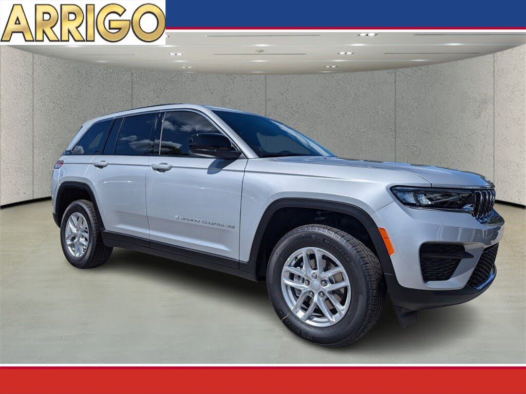 2025 Jeep Grand Cherokee Laredo X RWD