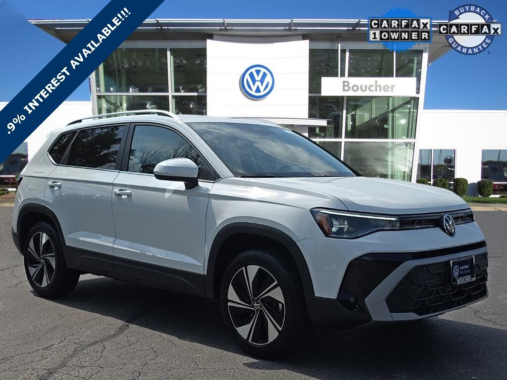 2025 Volkswagen Taos SE 4Motion