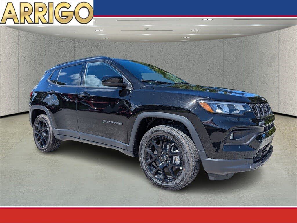 2026 Jeep Compass Latitude Altitude 4WD