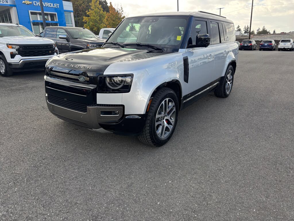 2024 Land Rover Defender 130 P400 X AWD