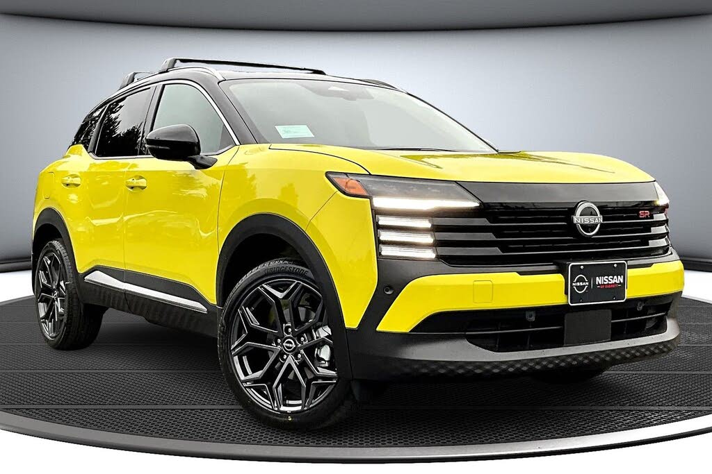 2026 Nissan Kicks SR AWD