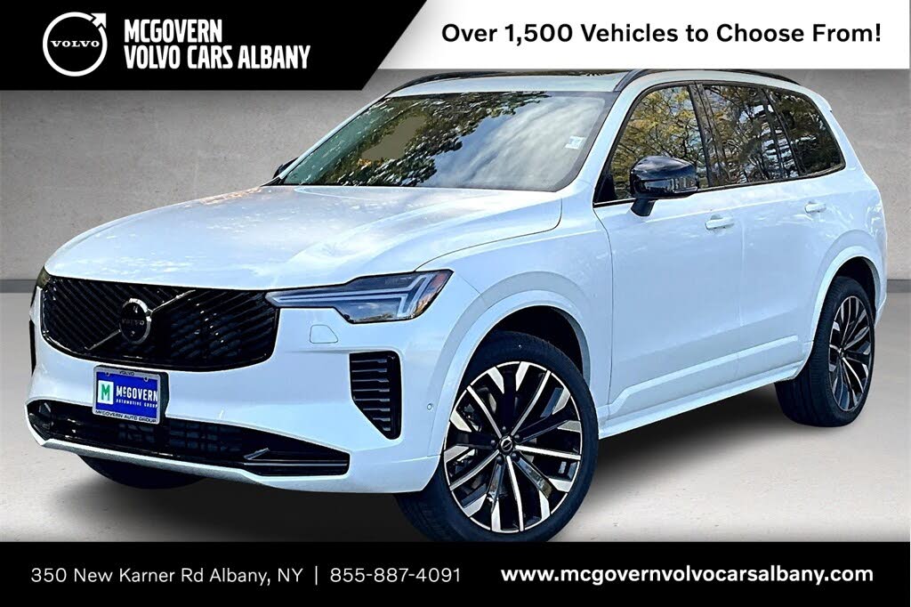 2026 Volvo XC90 B6 Ultra Dark 7-Passenger AWD