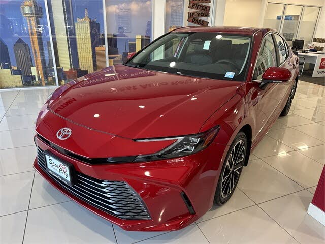 2026 Toyota Camry XLE FWD