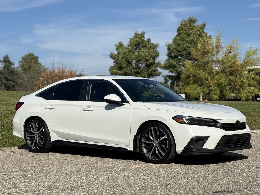 Honda Civic Touring FWD 2022