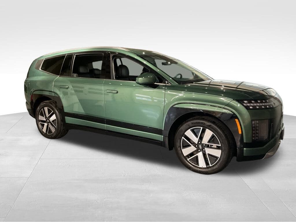 2026 Hyundai Ioniq 9 SEL AWD