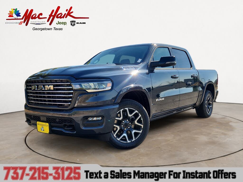 2026 RAM 1500 Laramie Crew Cab 4WD