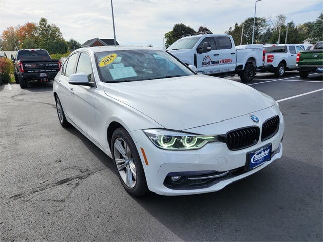 2018 BMW 3 Series 330i Sedan RWD