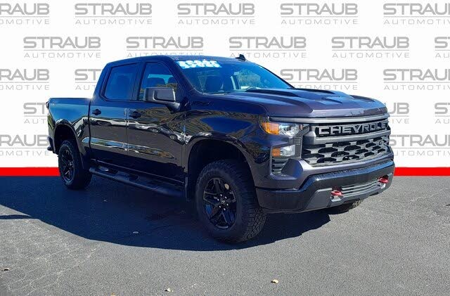 2024 Chevrolet Silverado 1500 Custom Trail Boss Crew Cab 4WD