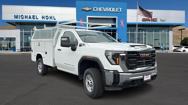 2024 GMC Sierra 2500HD Pro Regular Cab LB 4WD