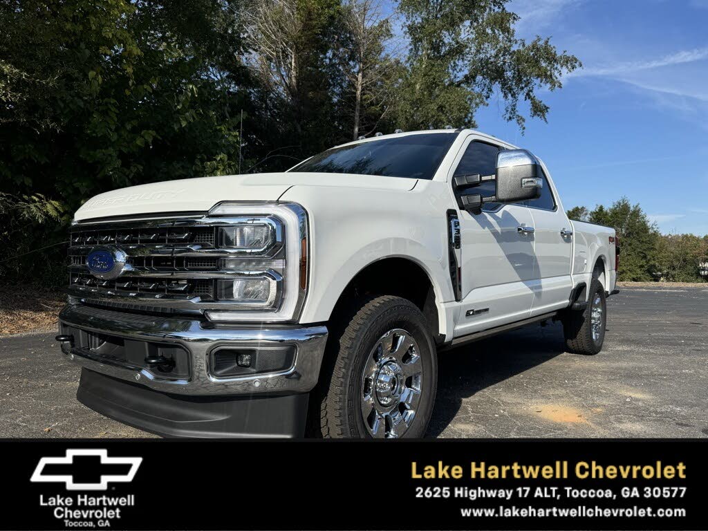 2025 Ford F-350 Super Duty Lariat Crew Cab 4WD