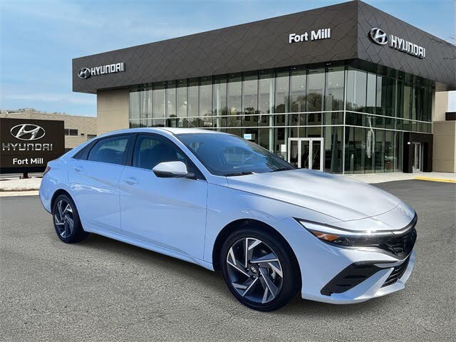 2025 Hyundai Elantra Limited FWD