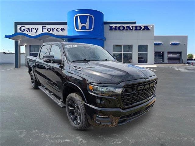 2025 RAM 1500 Big Horn Crew Cab 4WD
