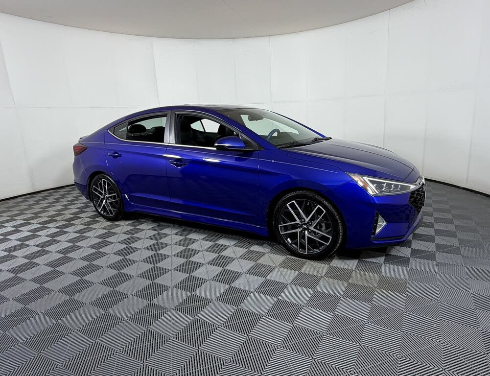 2020 Hyundai Elantra Sport FWD