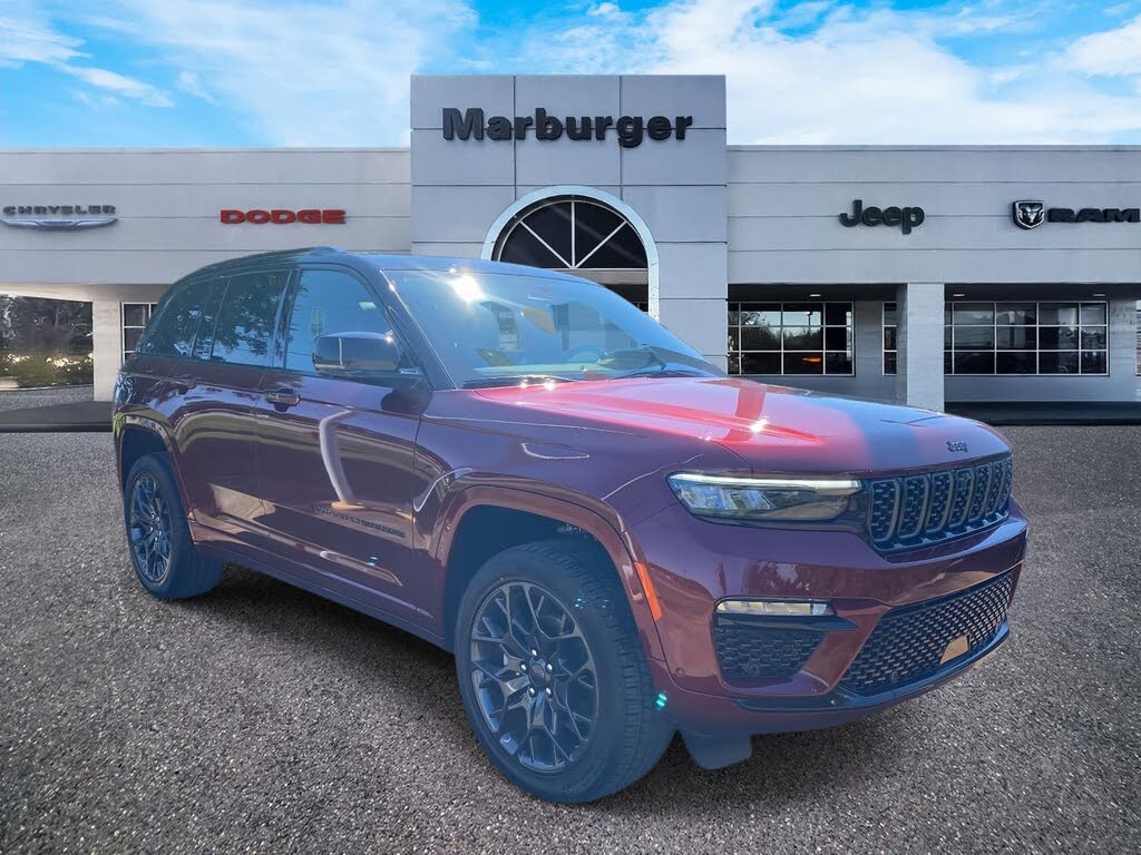 2025 Jeep Grand Cherokee Summit 4WD