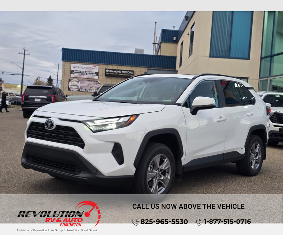 2025 Toyota RAV4 Hybrid XLE AWD