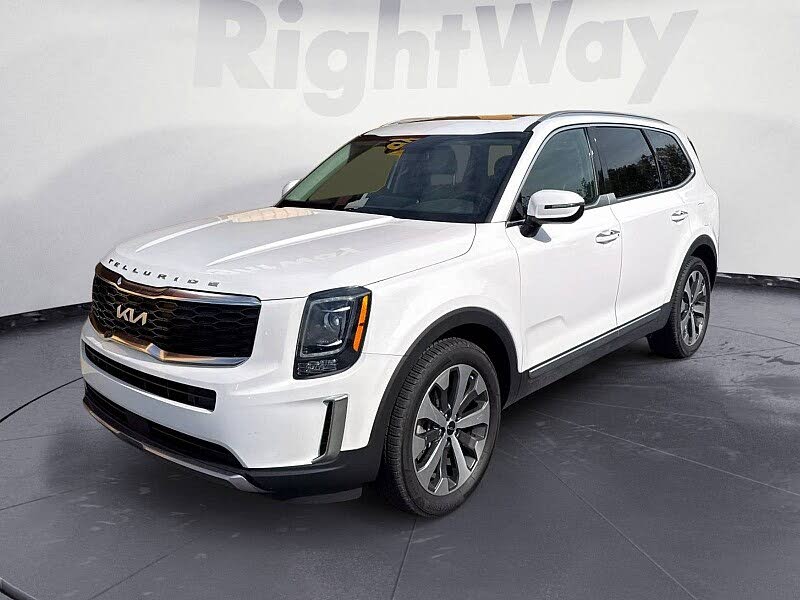 2022 Kia Telluride S FWD