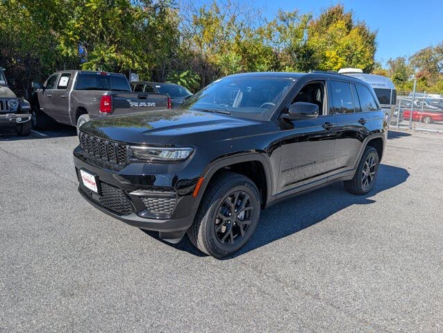2025 Jeep Grand Cherokee Altitude X 4WD