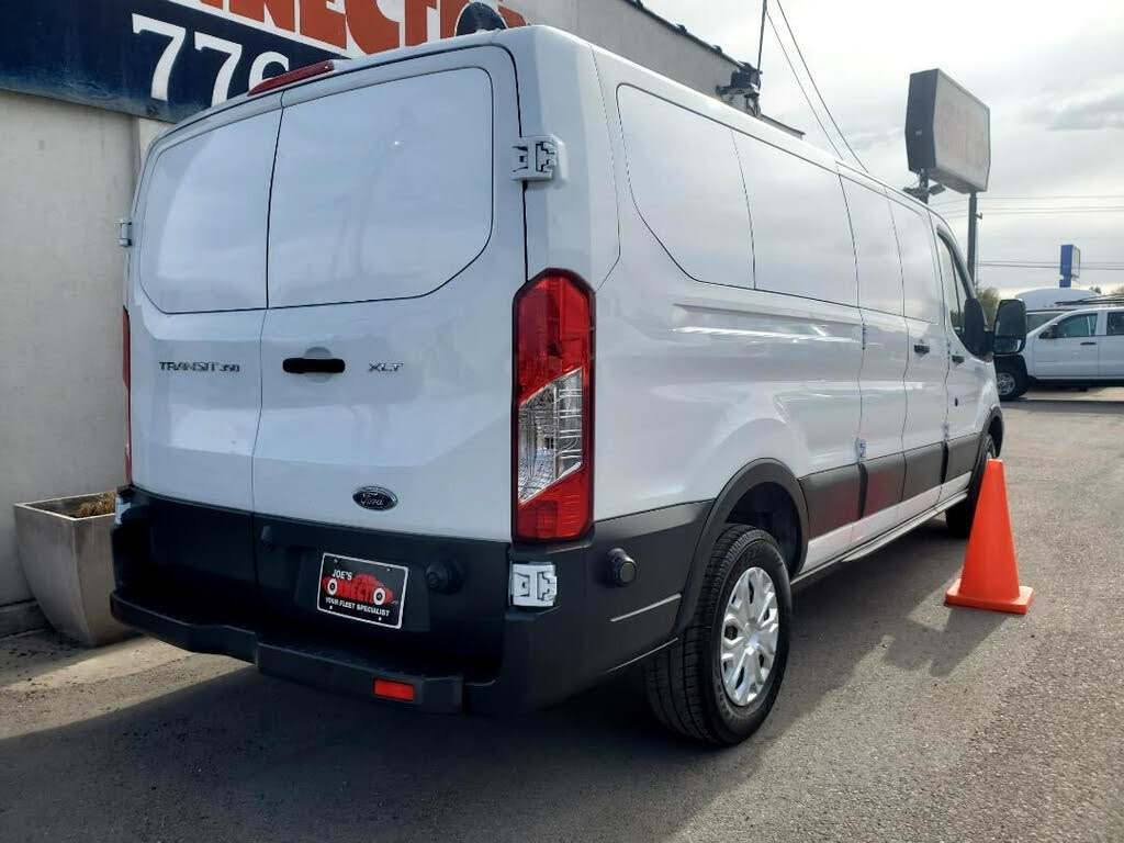 2015 Ford Transit Passenger 350 XLT Low Roof LWB RWD with 60/40 Passenger-Side Doors