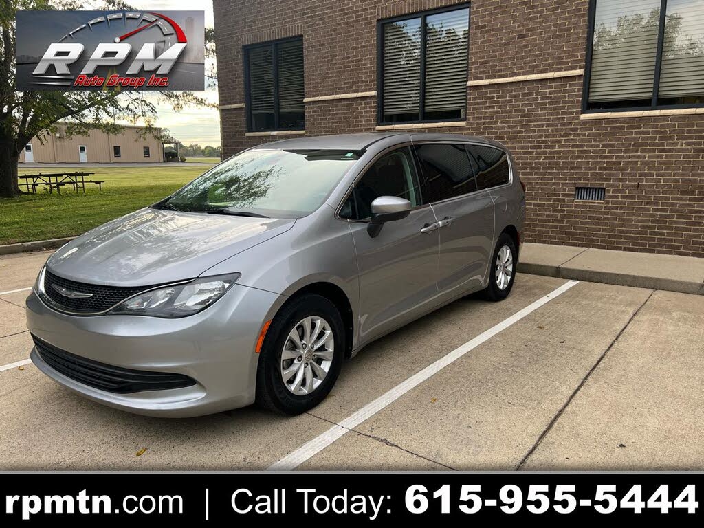2017 Chrysler Pacifica Touring FWD