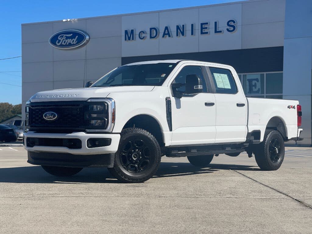 2024 Ford F-250 Super Duty XL Crew Cab 4WD