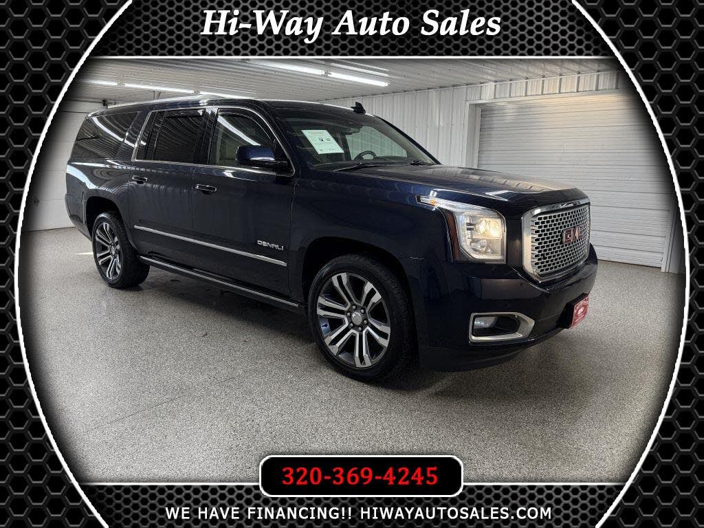 2017 GMC Yukon XL Denali 4WD