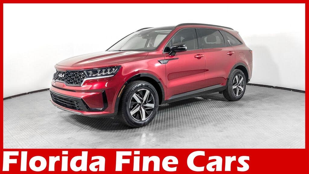 2023 Kia Sorento S FWD