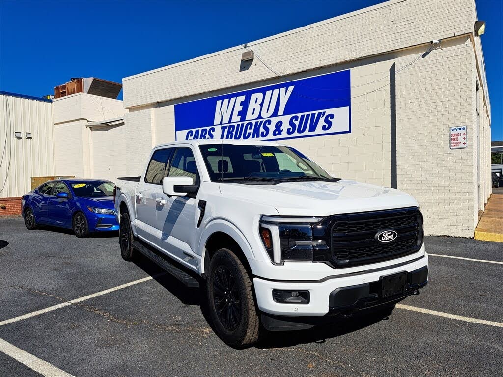 2025 Ford F-150 Lariat SuperCrew 4WD