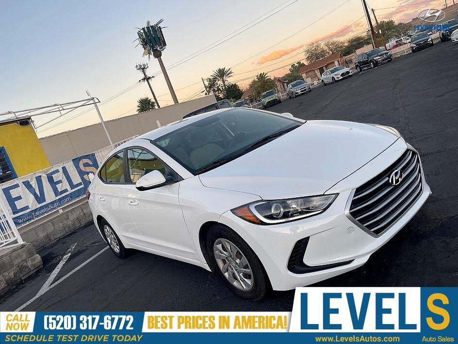 2018 Hyundai Elantra SE FWD
