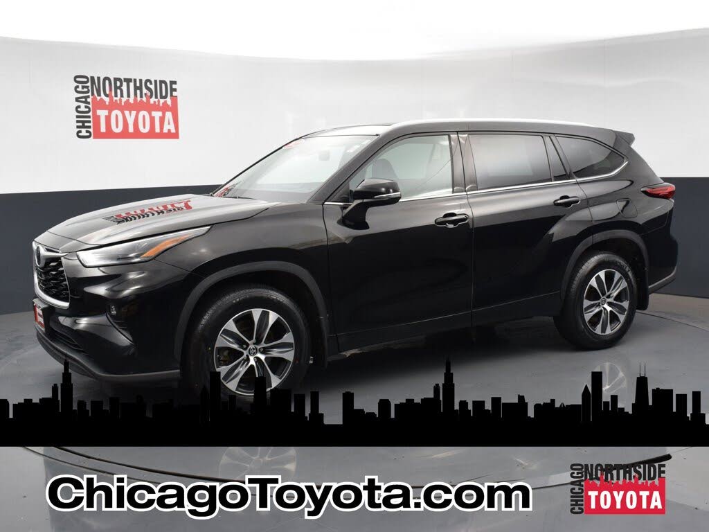 2022 Toyota Highlander XLE AWD